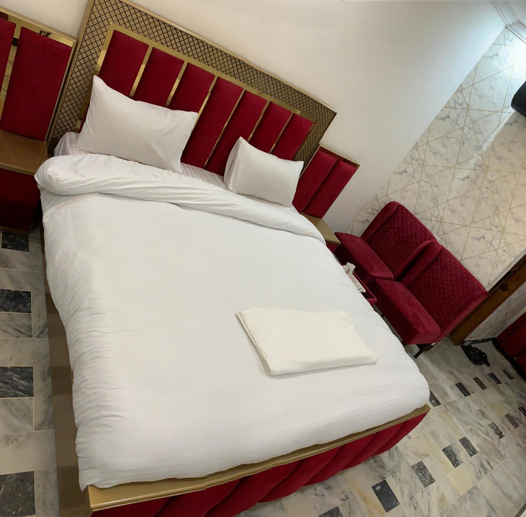 Hotel Flower Of Capital Islamabad Eksteriør bilde